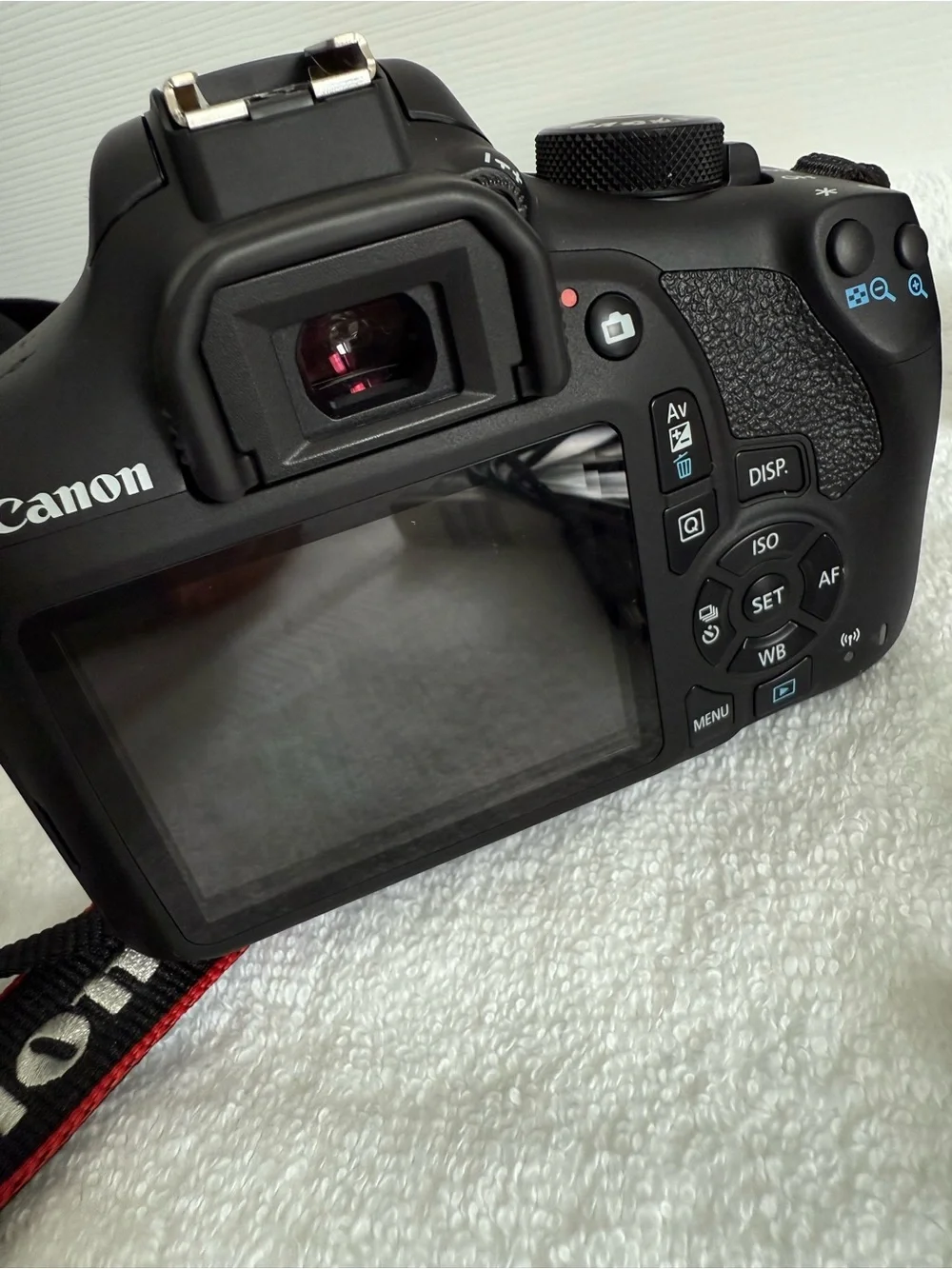 Canon EOS Rebel T6